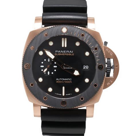 Panerai Submersible QuarantaQuattro Goldtech™ OroCarbo 